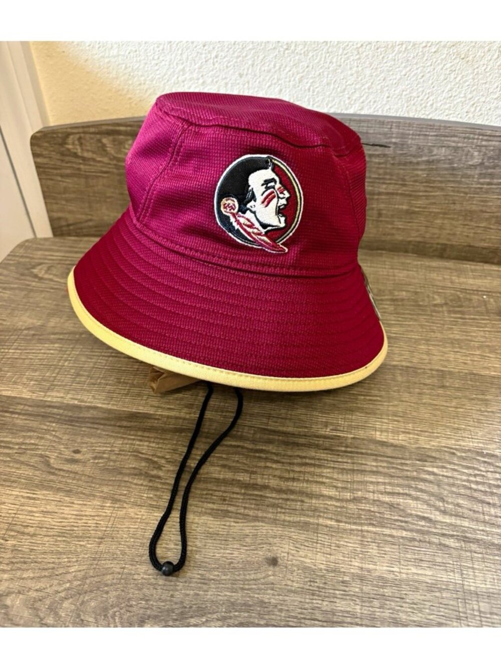 New Era Florida State Seminoles Bucket Hat Garnet/Beige One Size